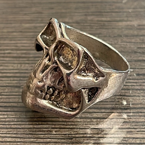 Men’s Skull Ring Silver-tone Approx Size 10 - Picture 7 of 15